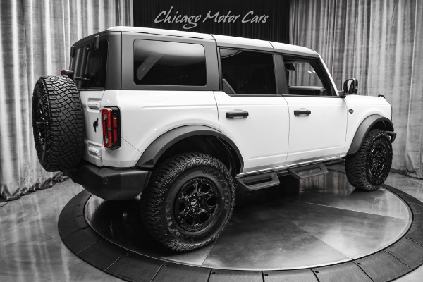 Used 2023 Ford Bronco Wildtrak Advanced SUV ONLY 34 Miles! Lux Pkg! High Pkg! Virtually Brand NEW for sale Sold at Chicago Motor Cars in West Chicago IL 60185 5