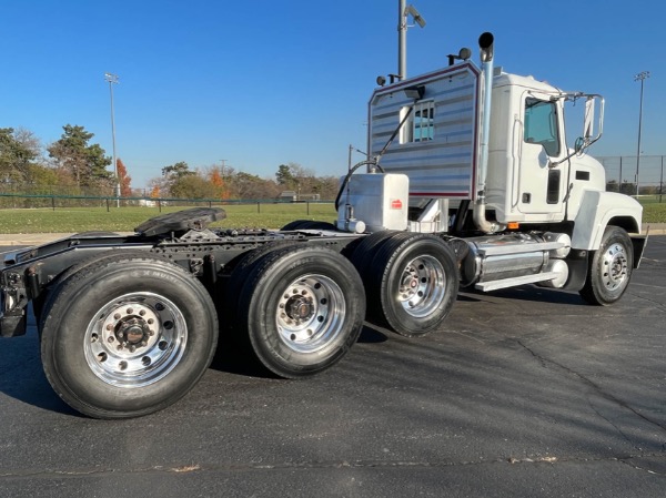 Used 2007 MACK CHN613 for sale Sold at Chicago Motor Cars in West Chicago IL 60185 6