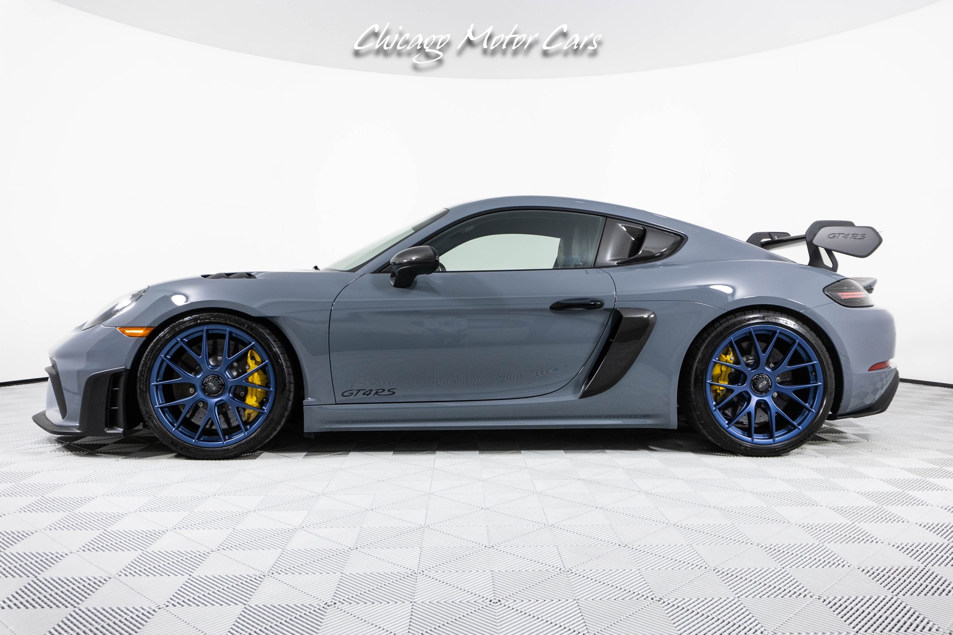 Used-2023-Porsche-718-Cayman-GT4-RS-Weissach-Package-Magnesium-Wheels-PPF-Amazing-Spec