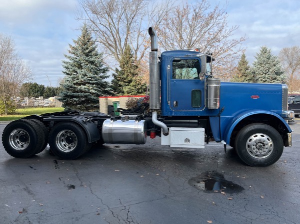 Used 2009 Peterbilt Day Cab for sale Sold at Chicago Motor Cars in West Chicago IL 60185 4