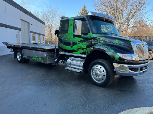 Used 2022 International MV607 EXT Cab for sale Sold at Chicago Motor Cars in West Chicago IL 60185 3