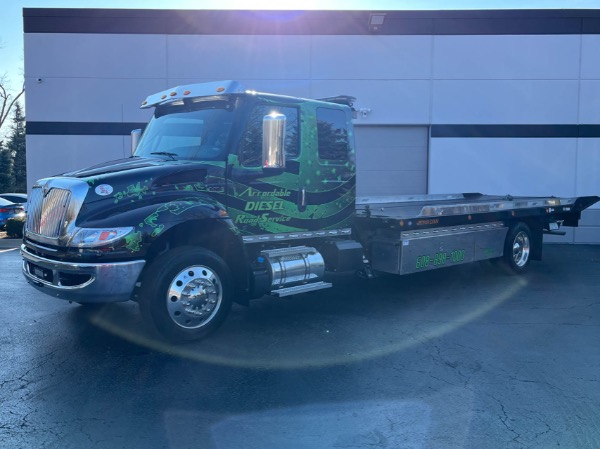 Used 2022 International MV607 EXT Cab for sale Sold at Chicago Motor Cars in West Chicago IL 60185 1