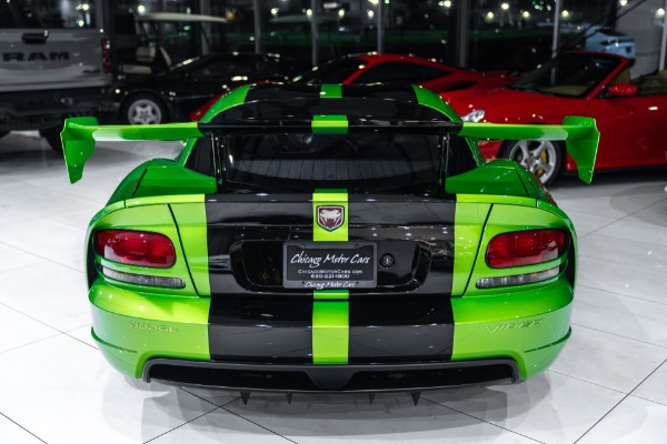 Used-2010-Dodge-Viper-SRT-10-ACR-Coupe-6-Speed-Manual-Snakeskin-Green-Pearl-LOW-Miles-RARE