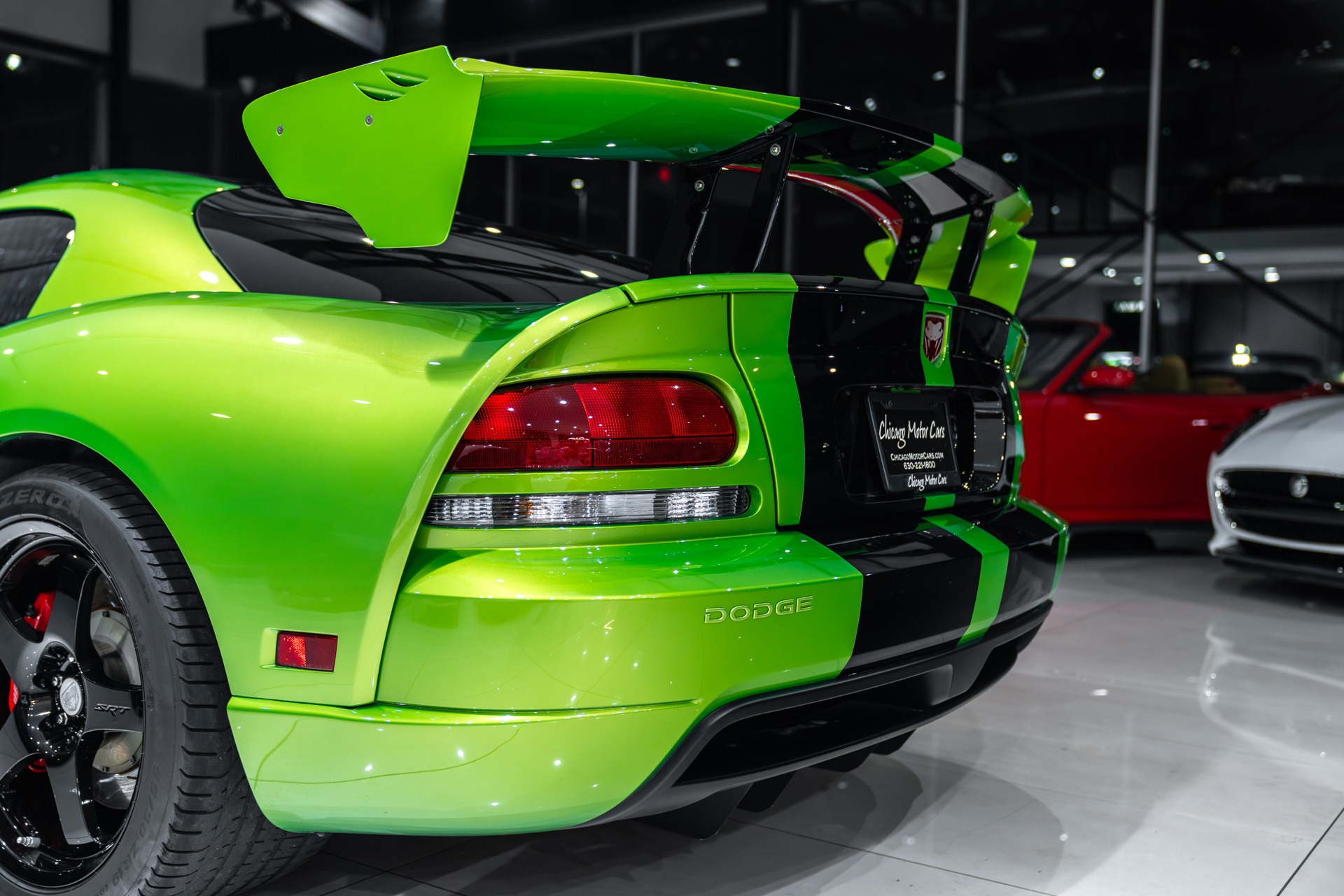 Used-2010-Dodge-Viper-SRT-10-ACR-Coupe-6-Speed-Manual-Snakeskin-Green-Pearl-LOW-Miles-RARE