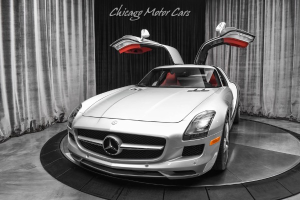 Used 2012 Mercedes-Benz SLS AMG RARE Gullwing Coupe! HOT Color Combo! Carbon Fiber Trim! B&O! ONLY 7k Miles for sale Sold at Chicago Motor Cars in West Chicago IL 60185 2
