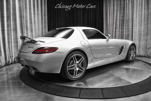 Used 2012 Mercedes-Benz SLS AMG RARE Gullwing Coupe! HOT Color Combo! Carbon Fiber Trim! B&O! ONLY 7k Miles for sale Sold at Chicago Motor Cars in West Chicago IL 60185 5