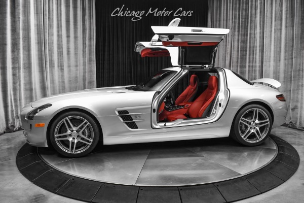 Used 2012 Mercedes-Benz SLS AMG RARE Gullwing Coupe! HOT Color Combo! Carbon Fiber Trim! B&O! ONLY 7k Miles for sale Sold at Chicago Motor Cars in West Chicago IL 60185 1