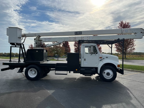 Used 2000 International 4700 Boom Truck for sale Sold at Chicago Motor Cars in West Chicago IL 60185 4