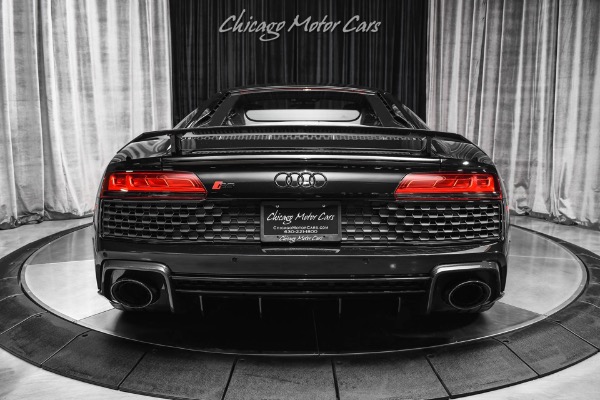 Used 2020 Audi R8 5.2 quattro V10 performance Only 6k Miles Diamond Stitching LOADED for sale Sold at Chicago Motor Cars in West Chicago IL 60185 4