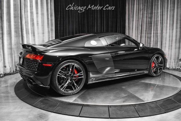 Used 2020 Audi R8 5.2 quattro V10 performance Only 6k Miles Diamond Stitching LOADED for sale Sold at Chicago Motor Cars in West Chicago IL 60185 5