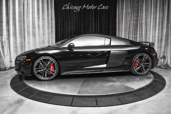 Used 2020 Audi R8 5.2 quattro V10 performance Only 6k Miles Diamond Stitching LOADED for sale Sold at Chicago Motor Cars in West Chicago IL 60185 1