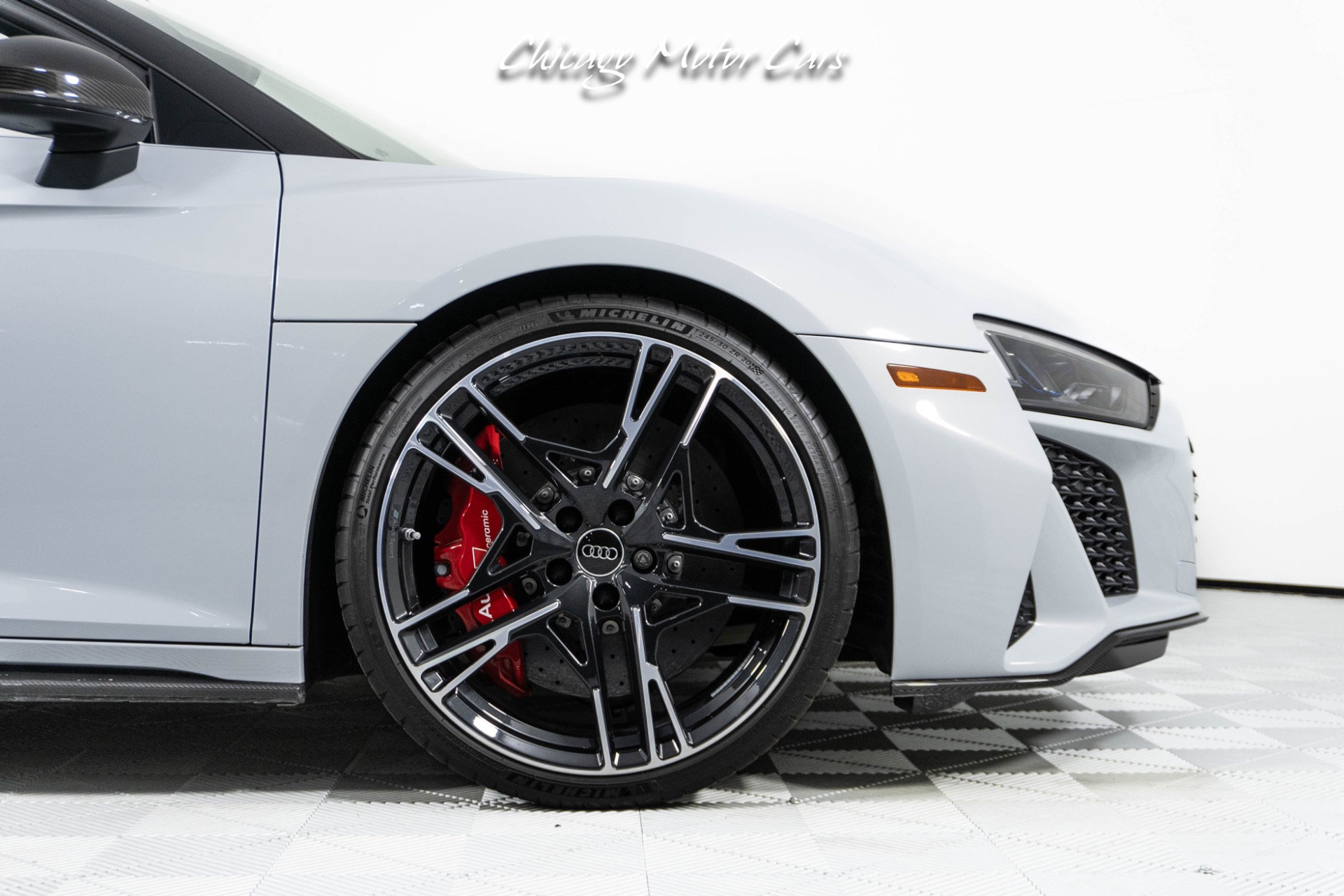 Used-2023-Audi-R8-52-Quattro-V10-Performance-Spyder-ONLY-865-Miles-HOT-Color-Combo