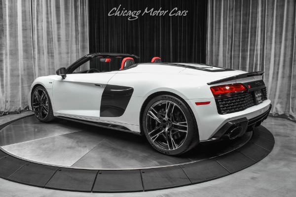 Used 2023 Audi R8 5.2 Quattro V10 Performance Spyder 568 Miles! HOT Spec! Black Optic Pkg! for sale Sold at Chicago Motor Cars in West Chicago IL 60185 3