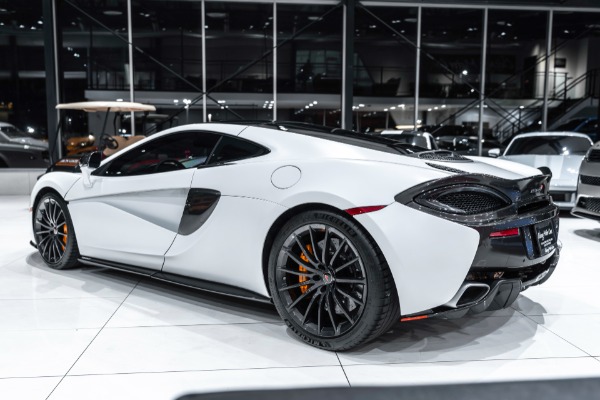 Used 2017 McLaren 570GT Coupe! Hot Spec! Full Stealth PPF! Carbon Interior Trim! Sport Exhaust! for sale Sold at Chicago Motor Cars in West Chicago IL 60185 4