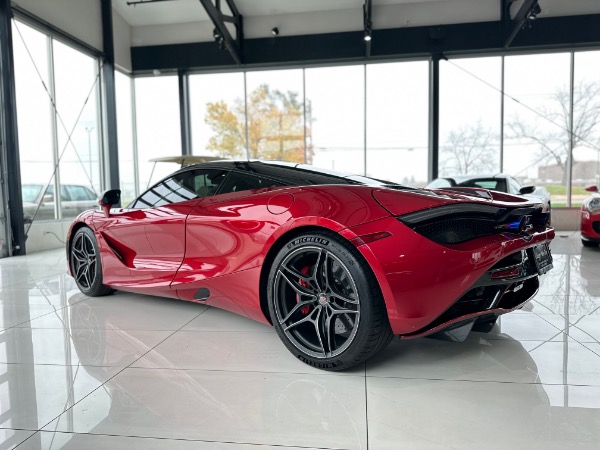 Used 2018 McLaren 720S Performance Coupe TONS of Carbon! MSO Bespoke Interior! $371K+ MSRP! for sale Sold at Chicago Motor Cars in West Chicago IL 60185 3