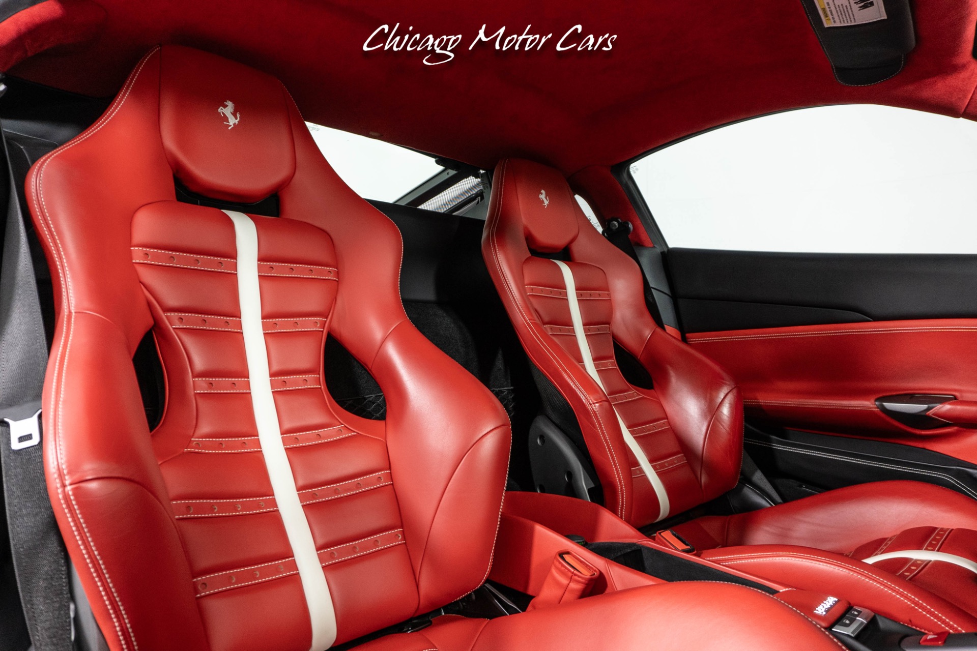 Used-2016-Ferrari-488-GTB-Coupe-Carbon-Fiber-Exterior-Pack-Red-Interior-Daytona-Race-Seats-Rift-Exhaust