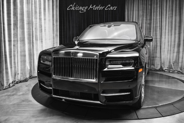 Used 2022 Rolls-Royce Cullinan SUV Only 7K Miles! Rear Picnic Tables! Black Diamond & Cashmere Color Combo for sale Sold at Chicago Motor Cars in West Chicago IL 60185 2