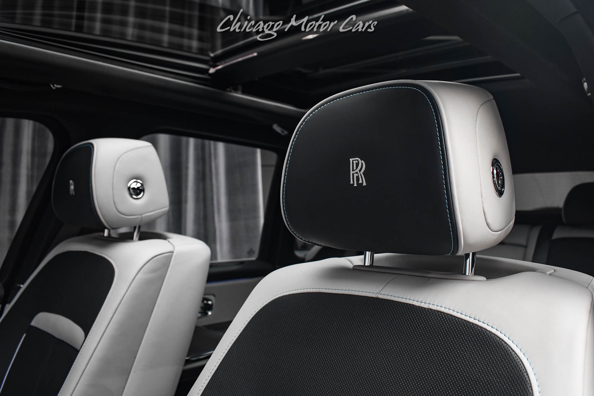 Used-2022-Rolls-Royce-Cullinan-SUV-Only-7K-Miles-Rear-Picnic-Tables-Black-Diamond---Cashmere-Color-Combo