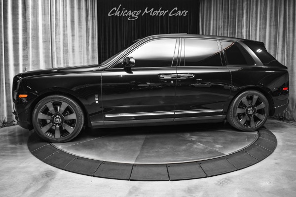 Used 2019 Rolls-Royce Cullinan SUV Rear Theater Config! Lounge Seats! Cullinan Pkg! GORGEOUS Color Combo! for sale Sold at Chicago Motor Cars in West Chicago IL 60185 1