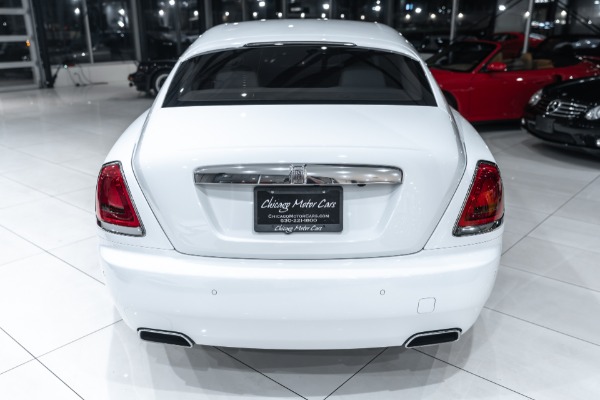 Used 2014 Rolls-Royce Wraith Coupe Starlight Headliner! The Wraith Package! ONLY 24k Miles! $374K+ MSRP! for sale Sold at Chicago Motor Cars in West Chicago IL 60185 4