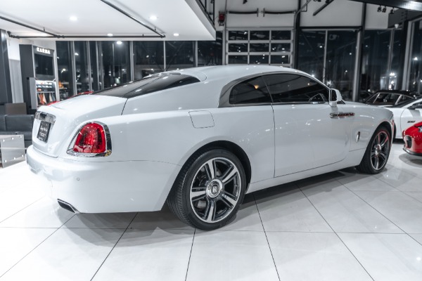 Used 2014 Rolls-Royce Wraith Coupe Starlight Headliner! The Wraith Package! ONLY 24k Miles! $374K+ MSRP! for sale Sold at Chicago Motor Cars in West Chicago IL 60185 5