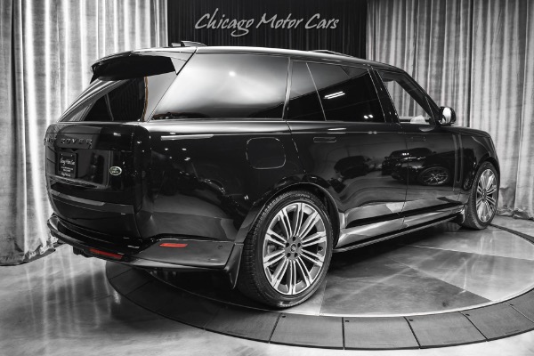 Used 2023 Land Rover Range Rover P400 SE LWB 7-Passenger 23 Inch Wheels Power Running Boards 4K Miles Loaded for sale Sold at Chicago Motor Cars in West Chicago IL 60185 5