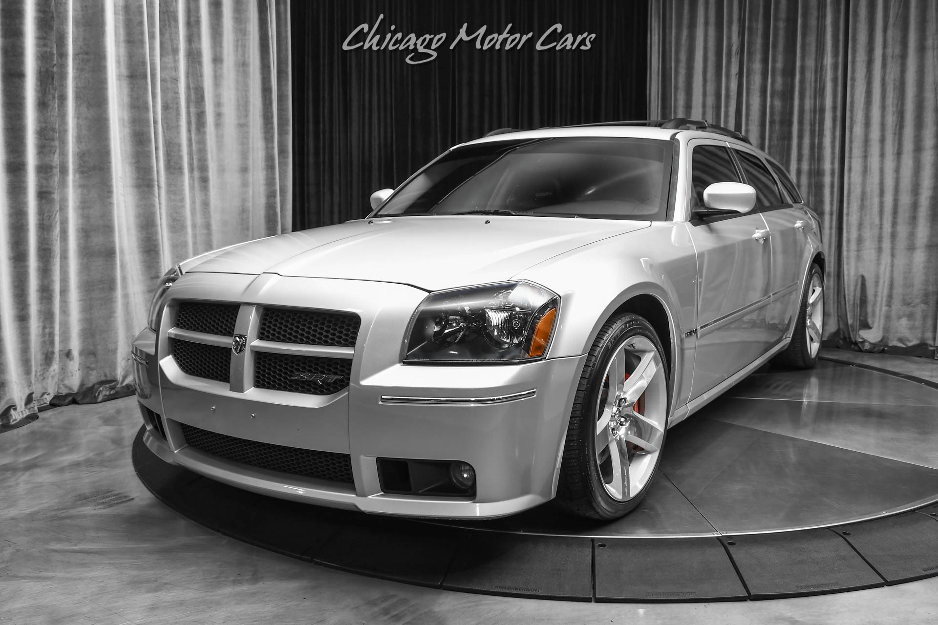 Used-2007-Dodge-Magnum-SRT-8-Wagon-Collectible-425hp-Factory-Brembos-Sunroof-Service-History
