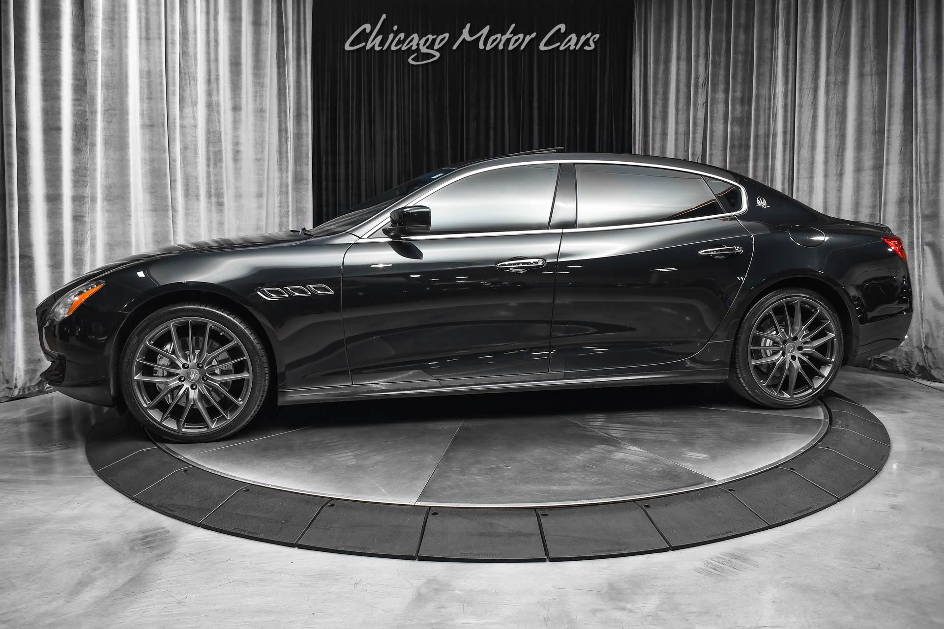 Used 2014 Maserati Quattroporte S Q4 Sedan Pano Sunroof! 4-Zone Climate! Htd/Cooled Front Seats! STUNNING! for sale Sold at Chicago Motor Cars in West Chicago IL 60185 1