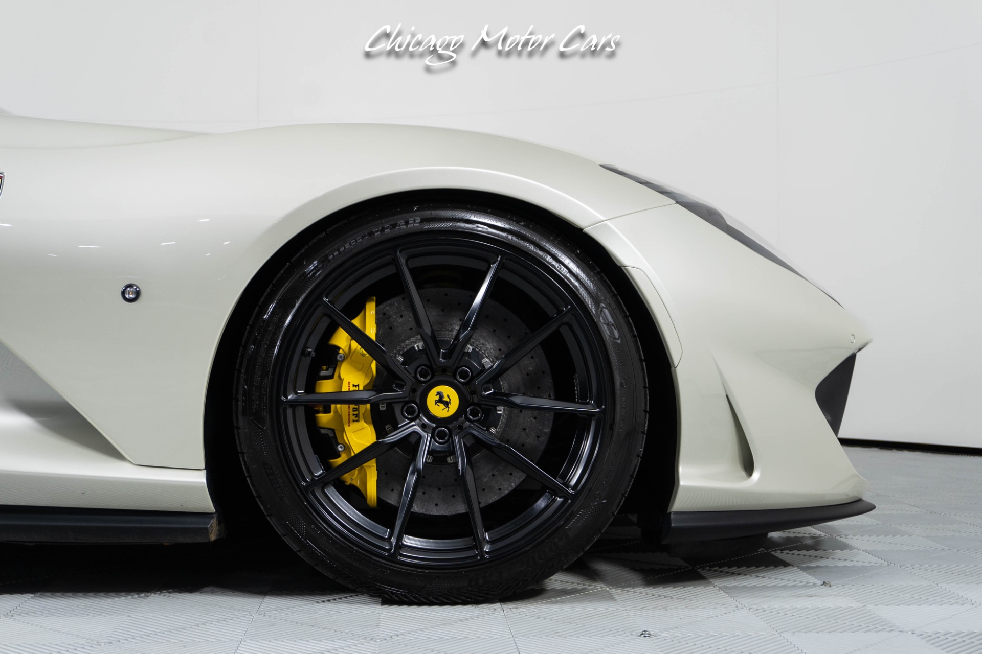 2018 FERRARI 812 - Image 10