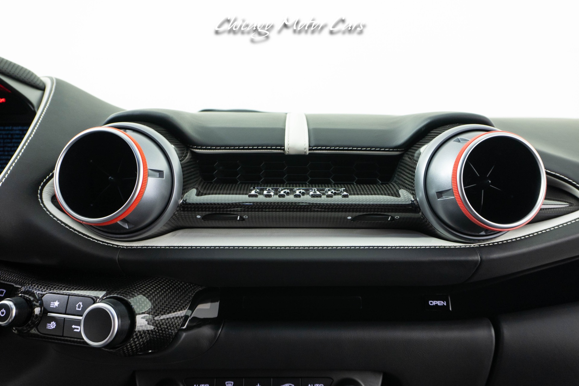 2018 FERRARI 812 - Image 25