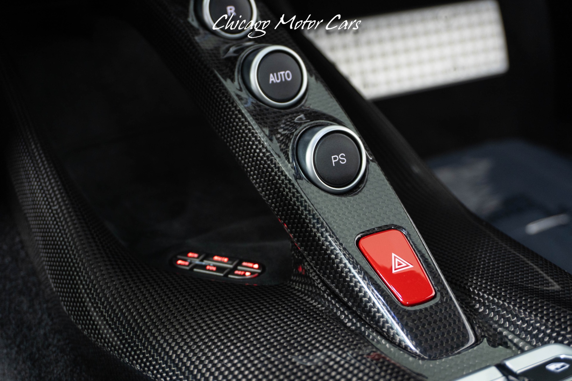 2018 FERRARI 812 - Image 28