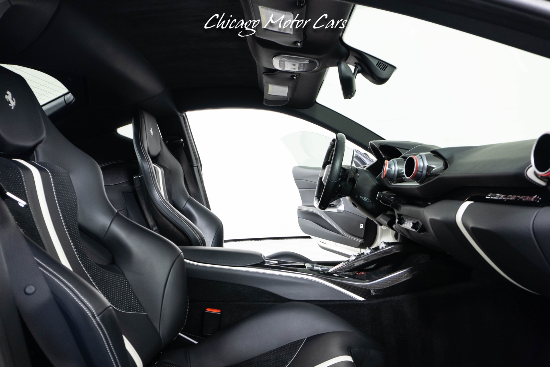 2018 FERRARI 812 - Image 37