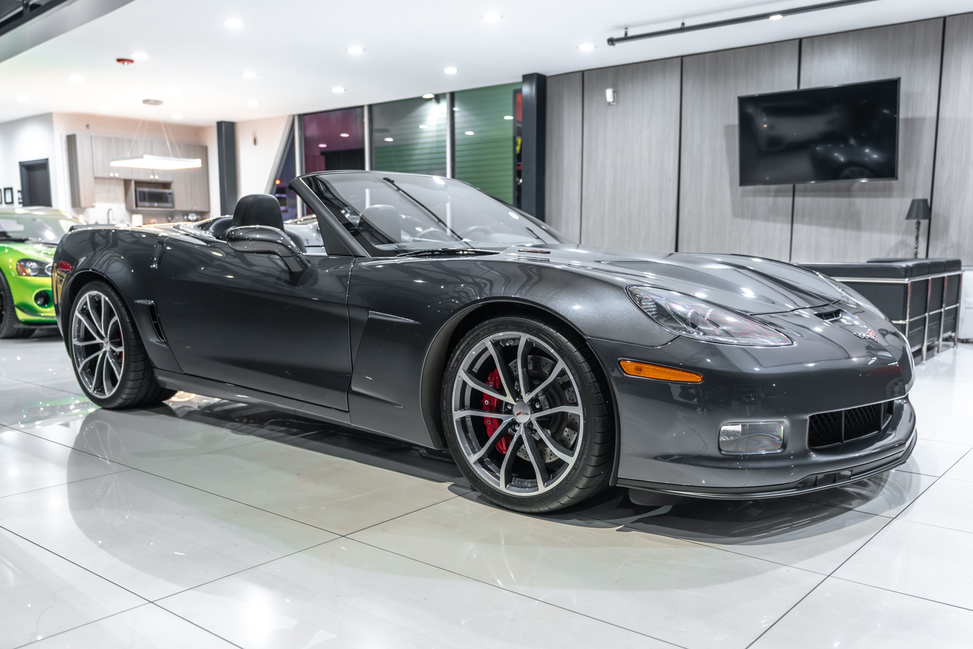 Used-2013-Chevrolet-Corvette-427-Collector-Edition---1SB--Low-Miles---70L-Conv--6-Speed-Manual