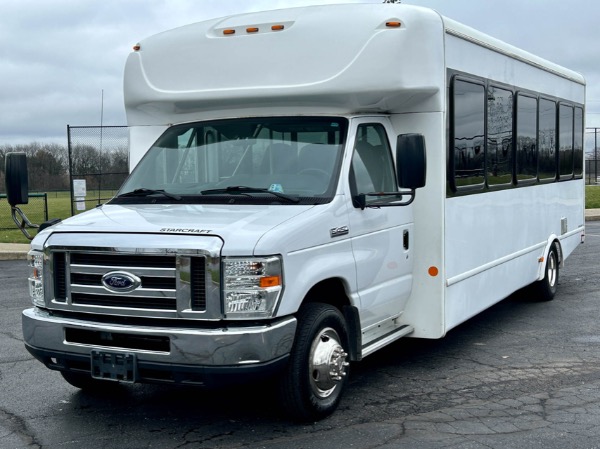 Used 2016 Ford Econline Super Duty for sale Sold at Chicago Motor Cars in West Chicago IL 60185 3