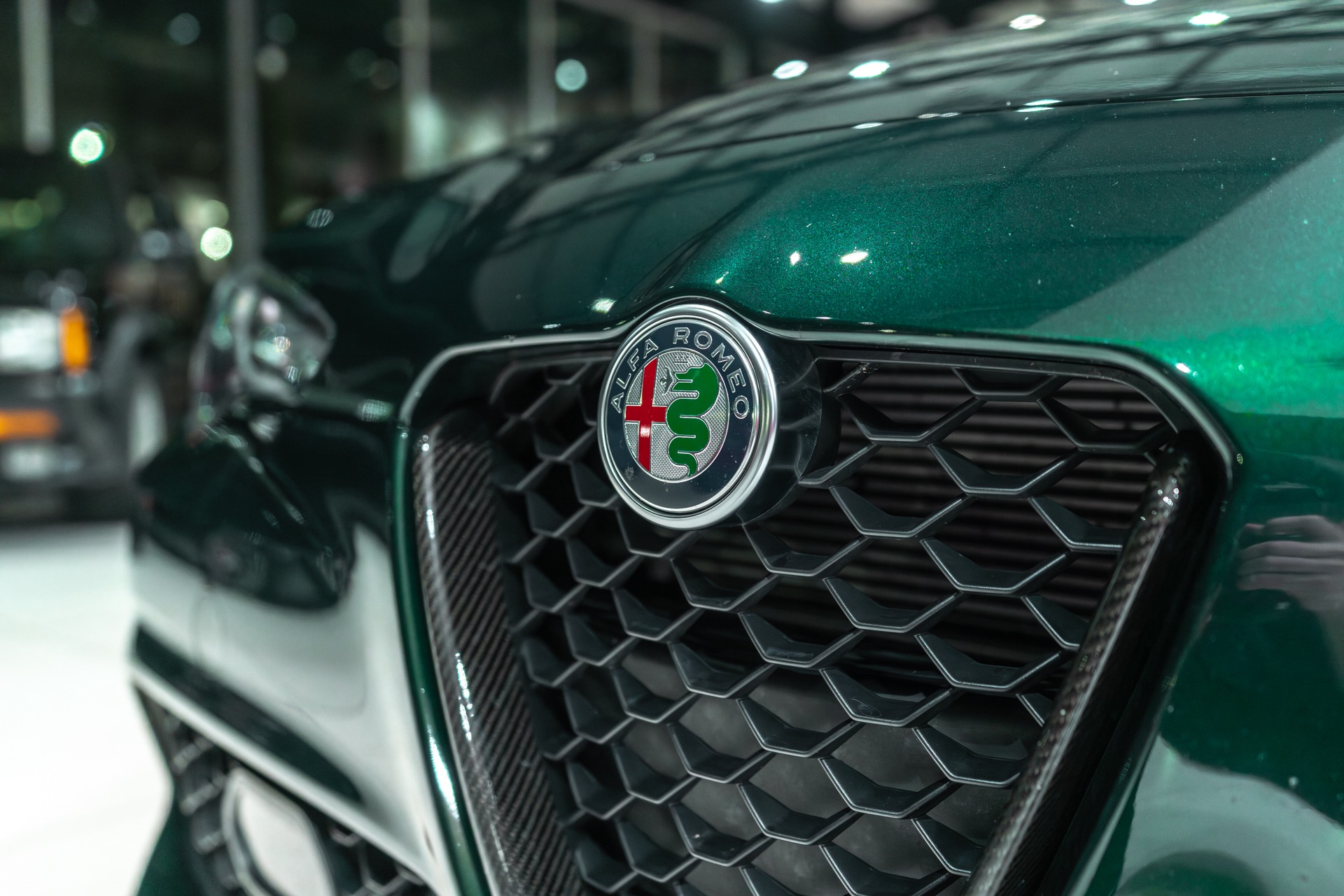 Used 2020 Alfa Romeo Giulia Ti Sport Sedan AWD Carbon Trim! Performance  Pkg! RARE Spec! LOADED! For Sale (Special Pricing)