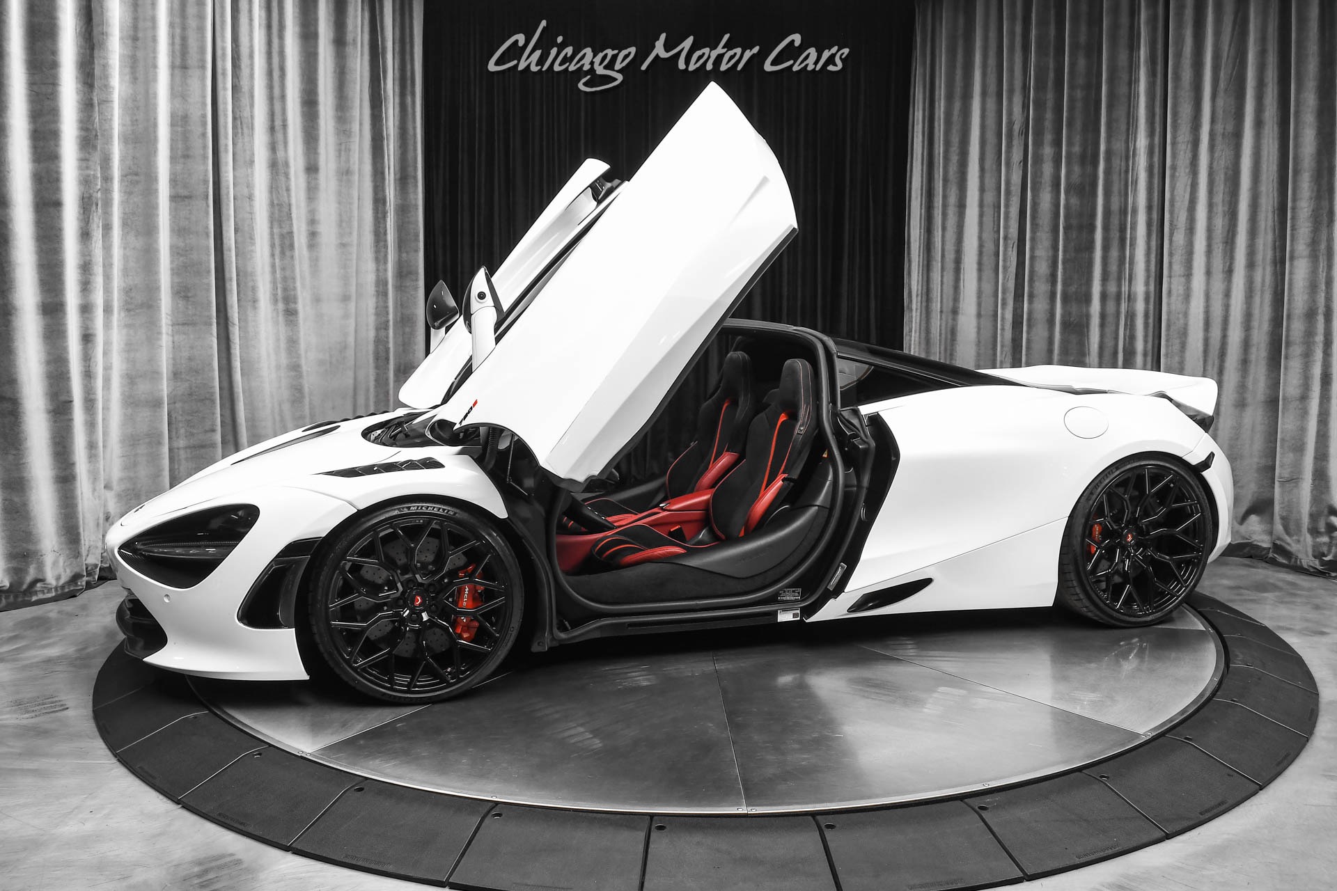 Used 2018 McLaren 720S Performance Coupe Carbon Packs 2 & 3! Vossen Wheels! HOT Spec! LOADED! for sale Sold at Chicago Motor Cars in West Chicago IL 60185 1