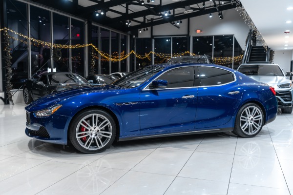 Used 2014 Maserati Ghibli S Q4 Sedan Executive Pkg! Luxury Pkg! Sport Pkg! SUNROOF! LOADED! for sale Sold at Chicago Motor Cars in West Chicago IL 60185 2