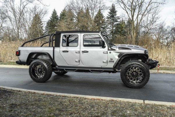 Used-2020-Jeep-Gladiator-Sport-4X4-FOX-Shocks-Winch-LOW-Miles-OVER-20K-in-Upgrades