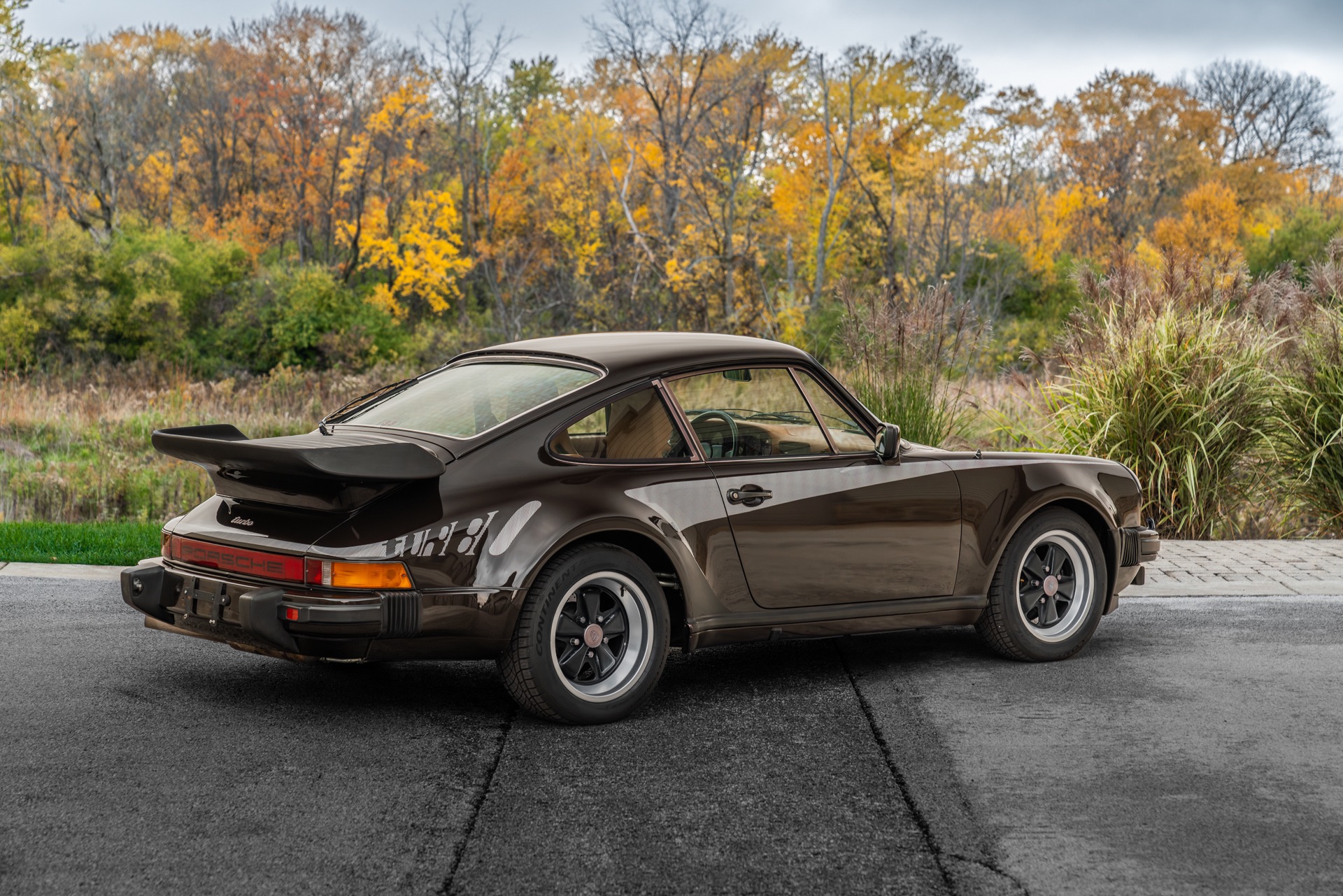 Used-1979-Porsche-930-Turbo-Japanese-Market-Car-ONLY-50k-Miles-SERVICED--DOCS-GORGEOUS