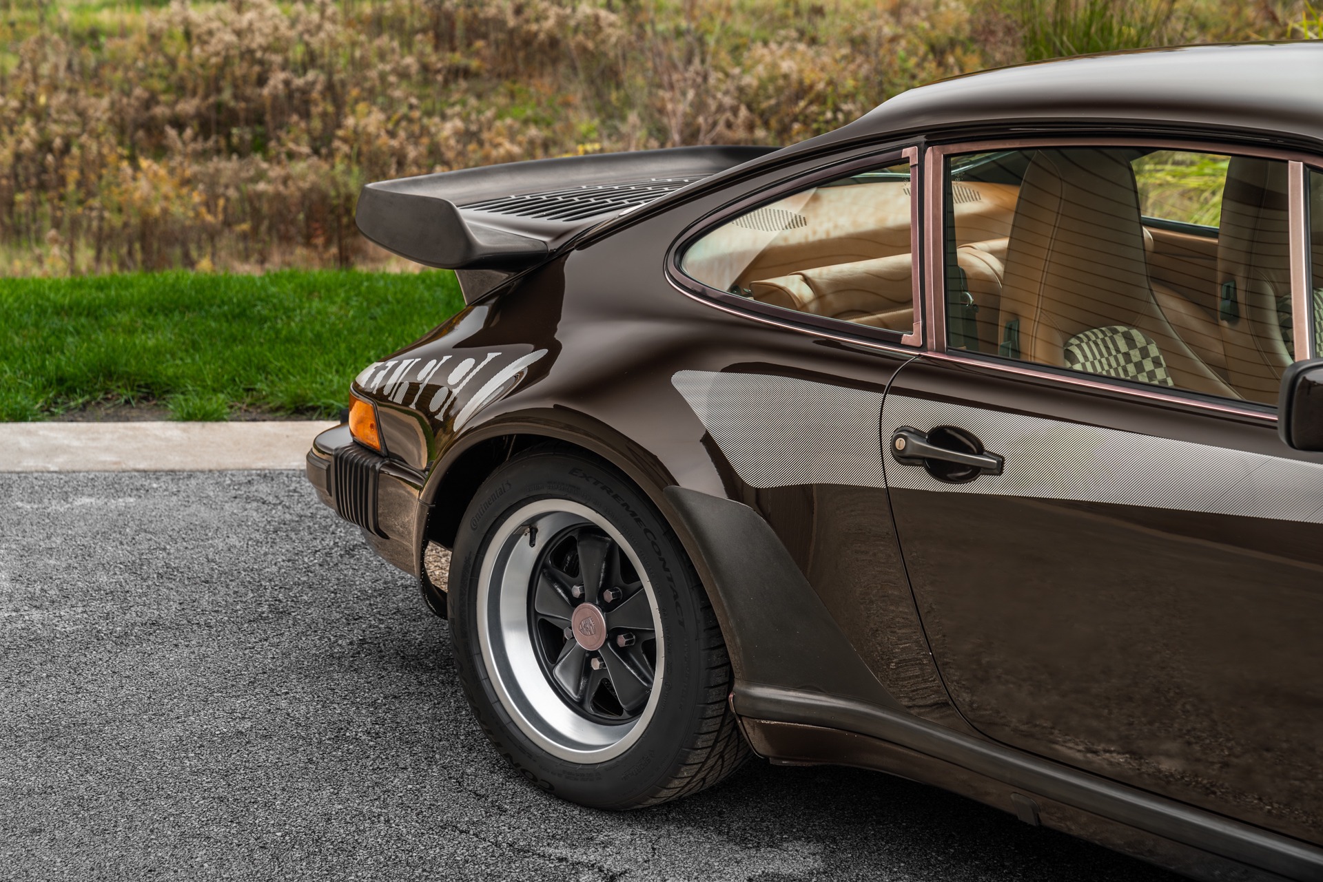 Used-1979-Porsche-930-Turbo-Japanese-Market-Car-ONLY-50k-Miles-SERVICED--DOCS-GORGEOUS