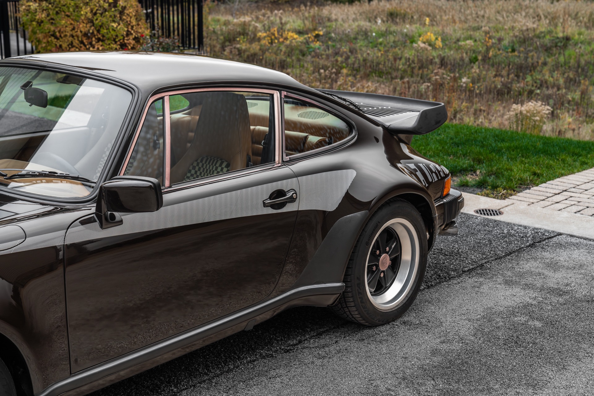 Used-1979-Porsche-930-Turbo-Japanese-Market-Car-ONLY-50k-Miles-SERVICED--DOCS-GORGEOUS