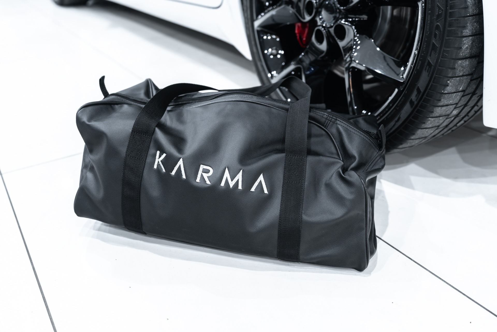Used-2019-Karma-Revero-Black-Edition-Only-4K-miles-HOT-Spec-One-Owner-136K-MSRP