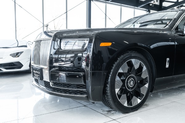 Used 2023 Rolls-Royce Phantom Amazing Spec! $597k+ MSRP! Shooting Star Headliner! Rear Theater Pkg! for sale Sold at Chicago Motor Cars in West Chicago IL 60185 2