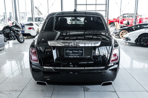 Used 2023 Rolls-Royce Phantom Amazing Spec! $597k+ MSRP! Shooting Star Headliner! Rear Theater Pkg! for sale Sold at Chicago Motor Cars in West Chicago IL 60185 5