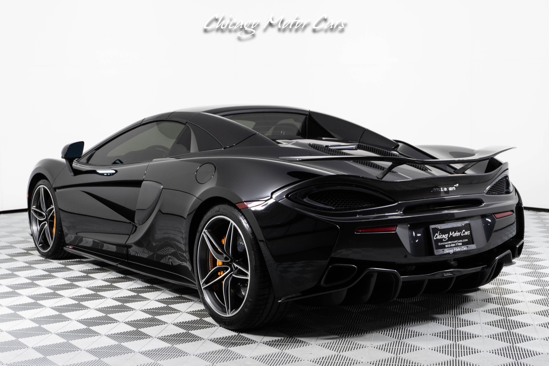 Used-2019-McLaren-570S-Spider-Convertible-Only-6K-Miles-MSO-Titanium-Exhaust-Carbon-Ceramic-Brakes