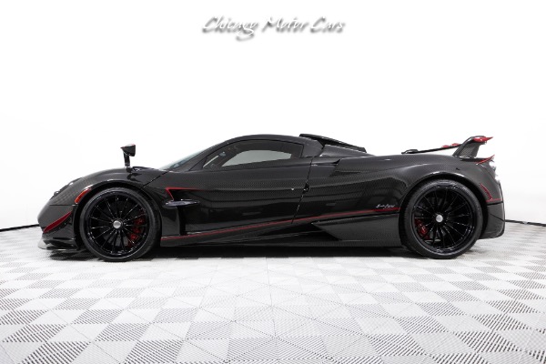 Used 2017 Pagani Huayra Roadster 1 of 100 Ever Made! Black Mamba Carbon Fiber Body! Bespoke Interior! for sale Sold at Chicago Motor Cars in West Chicago IL 60185 2