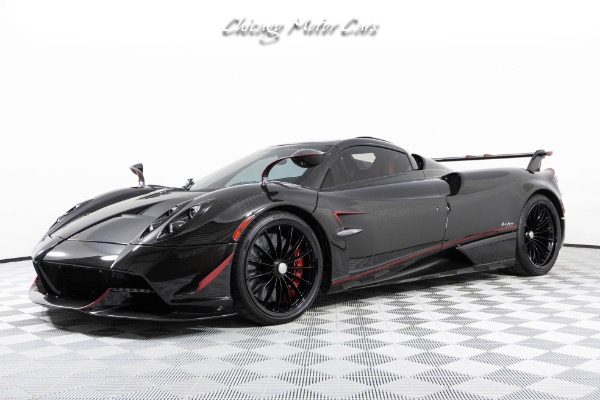 Used 2017 Pagani Huayra Roadster 1 of 100 Ever Made! Black Mamba Carbon Fiber Body! Bespoke Interior! for sale Sold at Chicago Motor Cars in West Chicago IL 60185 5