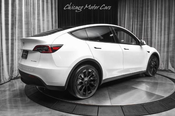 Used 2023 Tesla Model Y Long Range Auto Pilot Premium Connectivity Pack Only 3k Miles for sale Sold at Chicago Motor Cars in West Chicago IL 60185 5