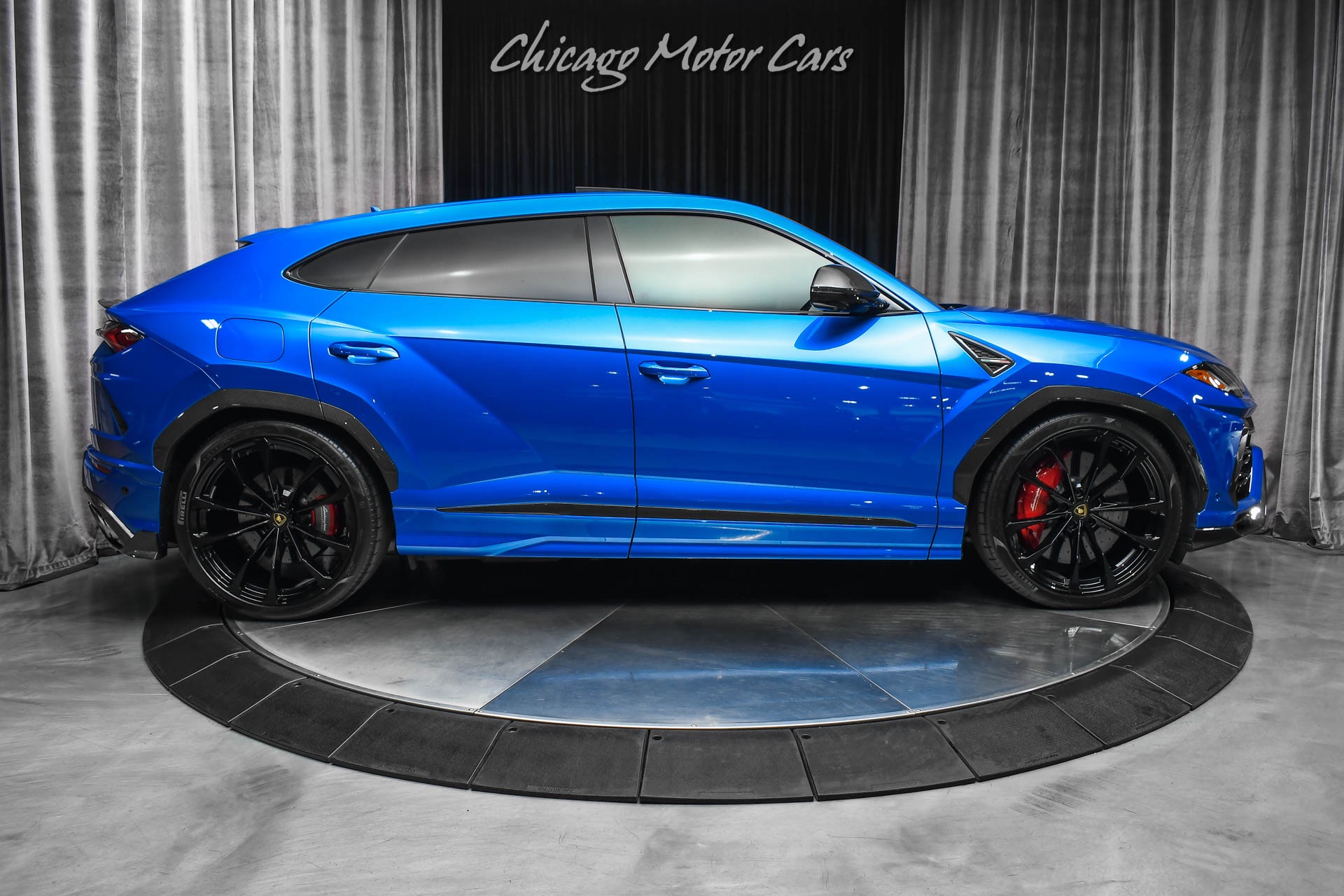 Used-2022-Lamborghini-Urus-SUV-RARE-Spec-Blue-Interior-B-O-3D-Audio-Massage-Seats-Carbon-Upgrades