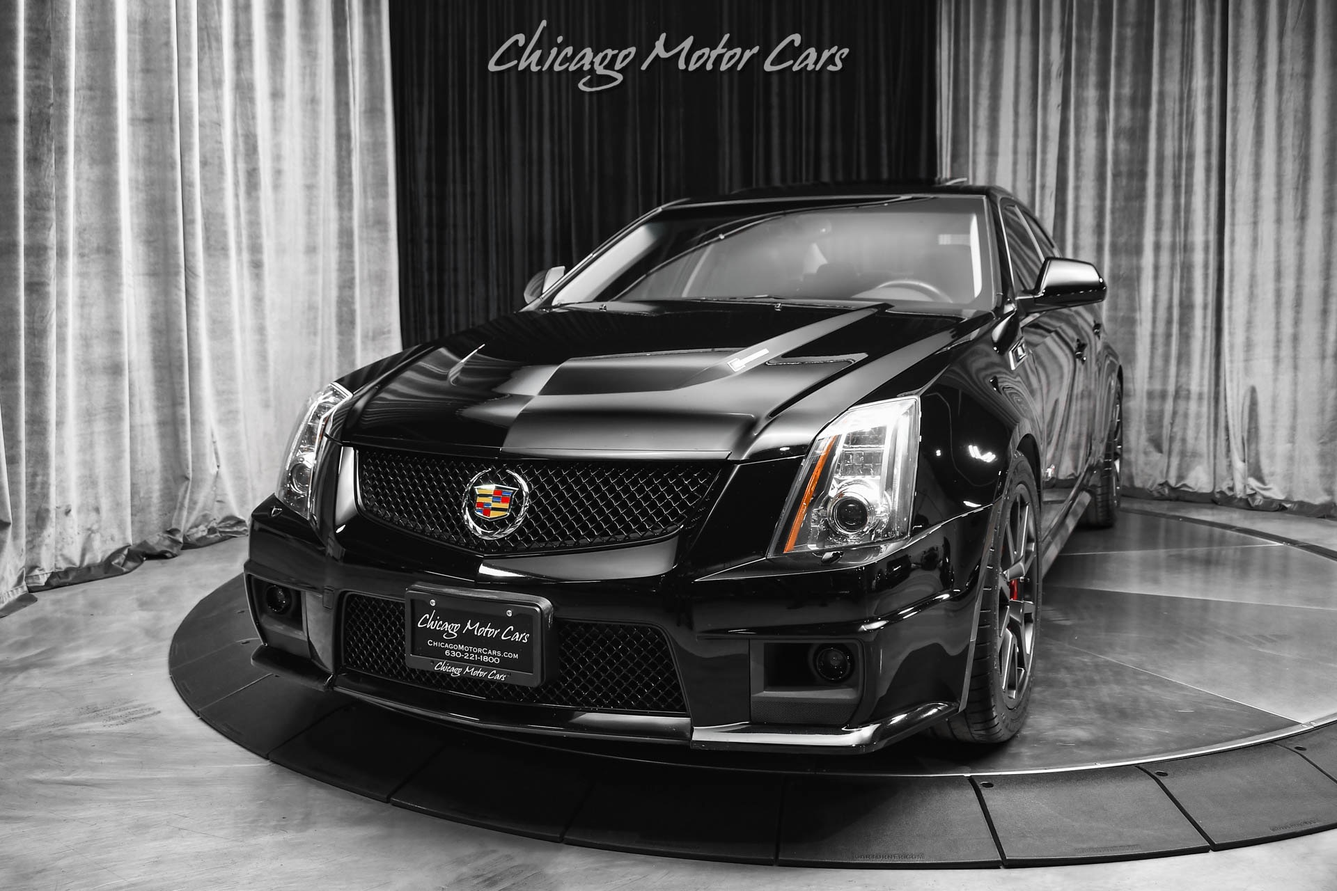 Used-2014-Cadillac-CTS-V-Low-Mileage-556HP-Ultraview-Sunroof